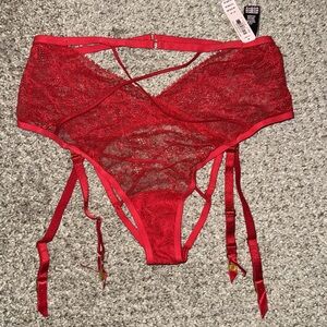 NWT Victoria’s Secret red lace garter belt/panties
